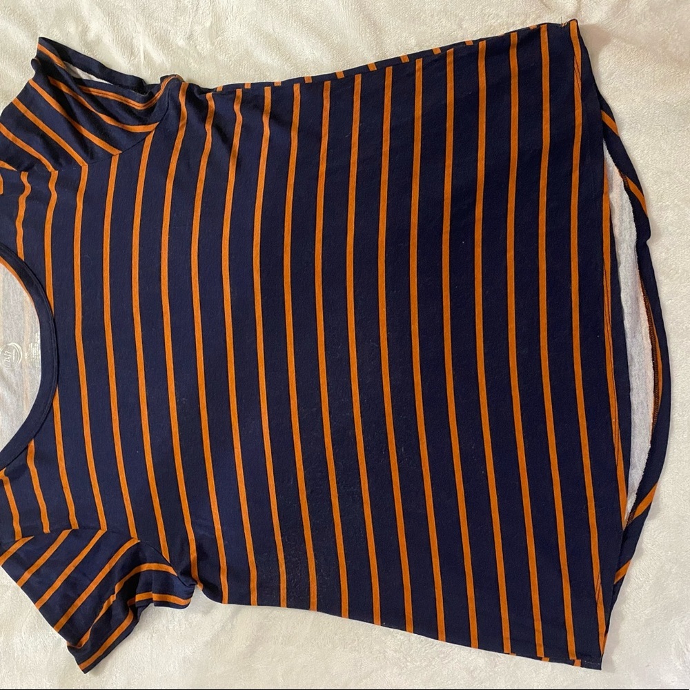 Maurice’s 24/7 tee shirt size XXL